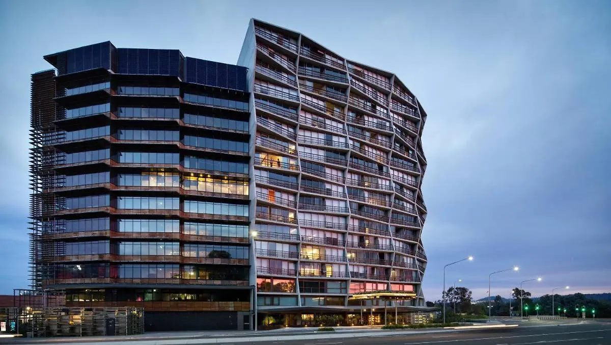 Nishi Holiday Apartments Canberra