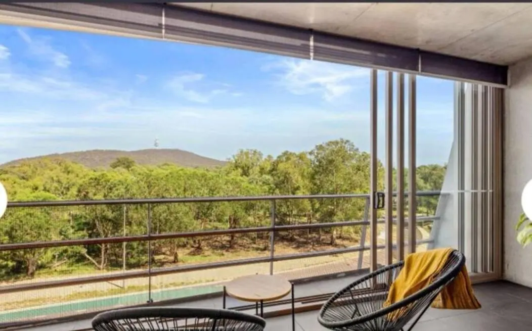Nishi Holiday Apartments Canberra Australia