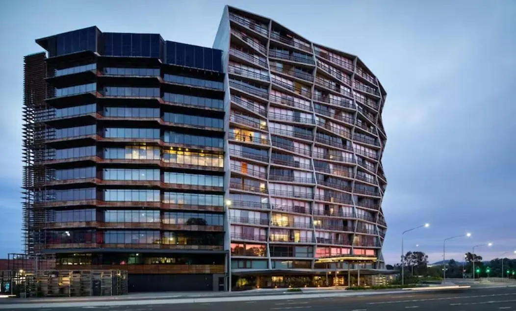 Nishi Holiday Apartments Canberra Australia