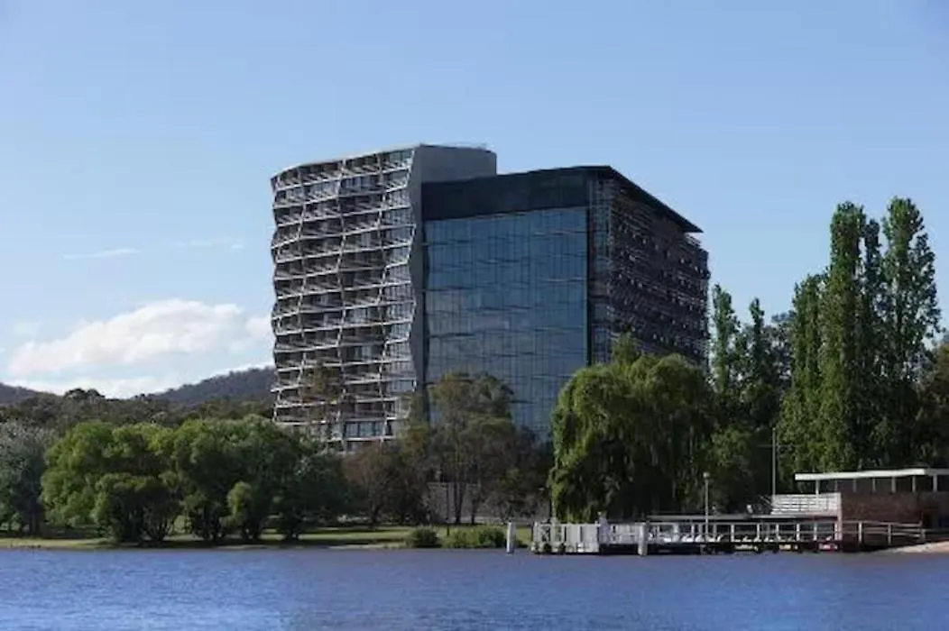 Nishi Holiday Apartments Canberra